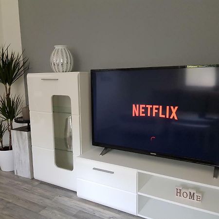 Ferienwohnung Saturn Mülheim an der Ruhr Esterno foto